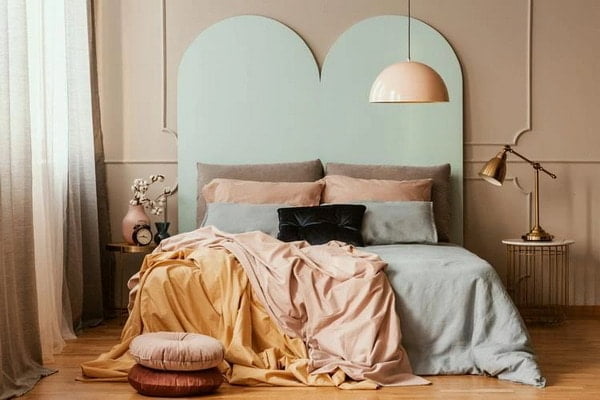 9 Best Luxury Greenery Ideas For The Bedroom 2024